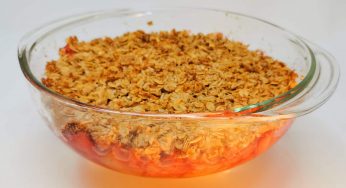 Strawberry Rhubarb Crumble