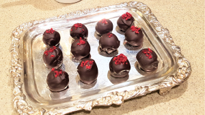 raspberry-chocolate-truffle-silver-tray